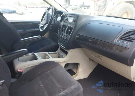 2014 Dodge Grand Caravan z USA, uszkodzony, nr VIN 2C4RDGCG2ER352085